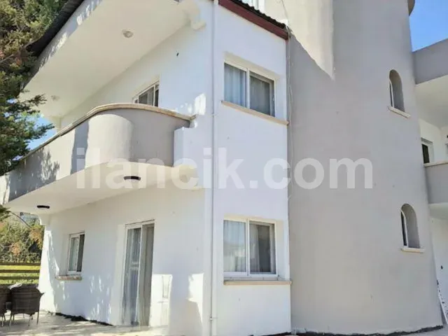 Satılık 5+1 Villa Karaoğlanoğlu Girne - Havuzlu ve Garajlı - 3