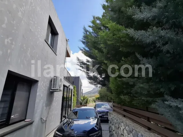 Edremit'te Satılık 3+1 Modern Villa - Girne - 15