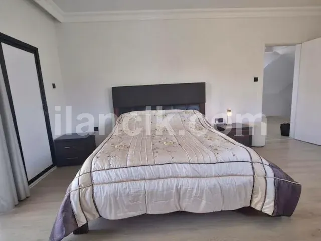 Satılık 5+1 Villa Karaoğlanoğlu Girne - Havuzlu ve Garajlı - 14