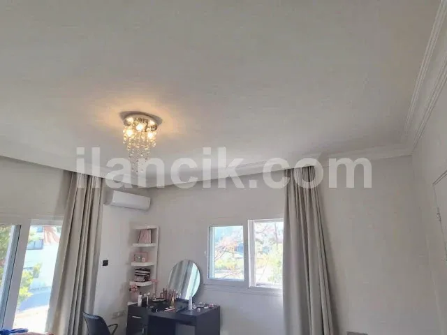 Satılık 5+1 Villa Karaoğlanoğlu Girne - Havuzlu ve Garajlı - 17