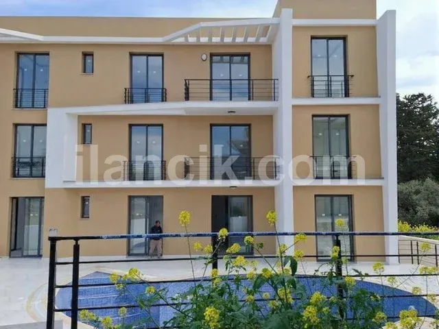 Satılık 2 Yatak Odalı Daire - Alsancak, Girne