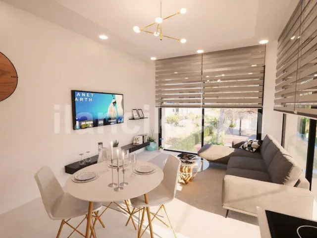 Alsancak'ta Satılık 2 Yatak Odalı Daire - Havuzlu Kompleks - 17