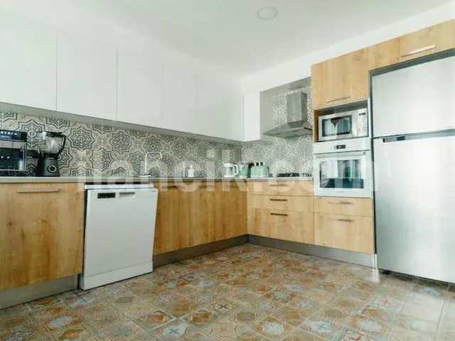Alsancak'ta Satılık Teraslı 2 Yatak Odalı Penthouse - 8