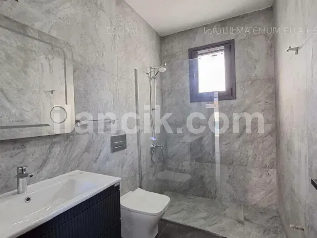 Satılık 4 Yatak Odalı Lüks Villa - Alsancak, Girne - 10
