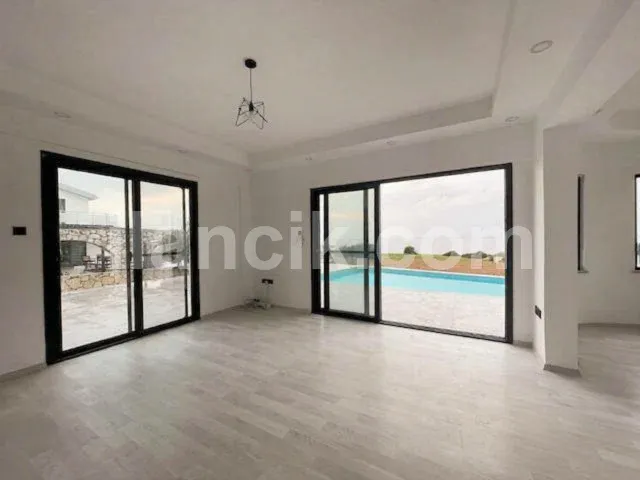 Satılık 3 Yatak Odalı Villa - Tatlısu, Mağusa - 6