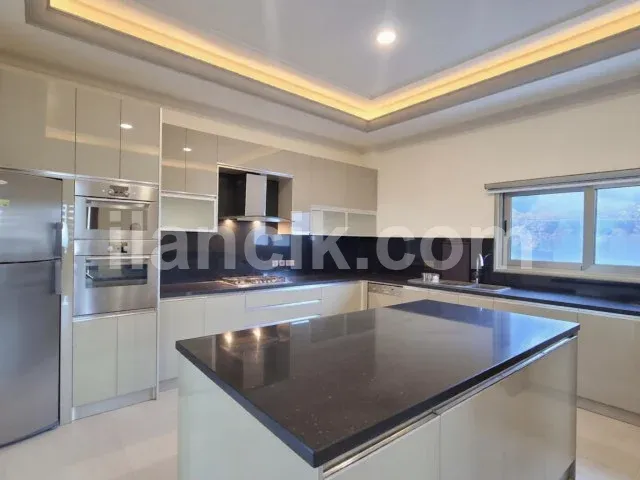 Satılık 5 Yatak Odalı Lüks Villa - Edremit, Girne - 6
