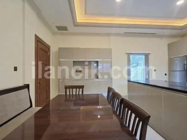 Satılık 5 Yatak Odalı Lüks Villa - Edremit, Girne - 9