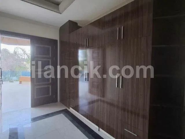 Satılık 5 Yatak Odalı Lüks Villa - Edremit, Girne - 16