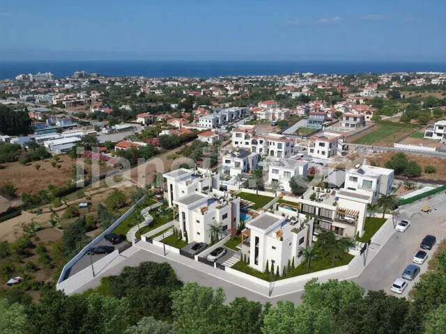 Satılık 4 Yatak Odalı Lüks Villa - Alsancak, Girne - 15