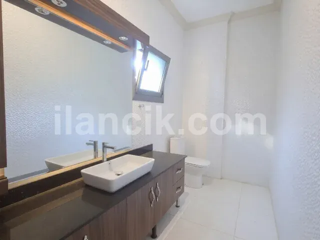 Satılık 5 Yatak Odalı Lüks Villa - Edremit, Girne - 19