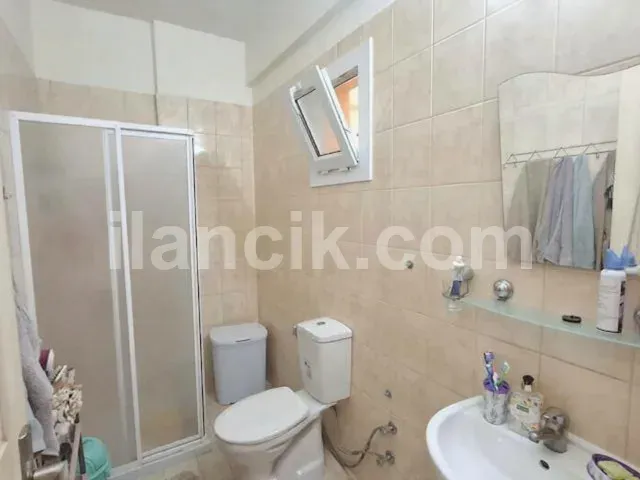 Alsancak'ta Satılık 2 Yatak Odalı Mobilyalı Daire - 5