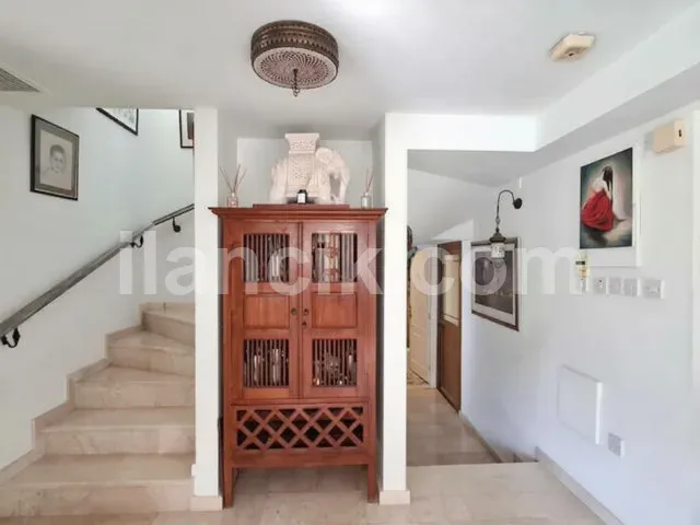 Satılık Villa, Alsancak, Girne - 4 Yatak Odalı Özel Havuzlu - 17