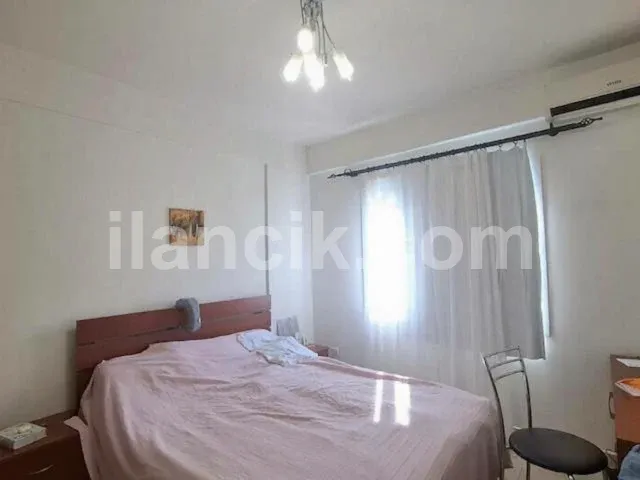 Alsancak'ta Satılık 2 Yatak Odalı Mobilyalı Daire - 8