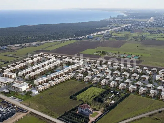 Satılık 3 Yatak Odalı Villa - Yeni Boğaziçi, Mağusa - 8