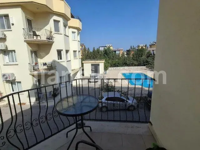 Alsancak'ta Satılık 2 Yatak Odalı Mobilyalı Daire - 16