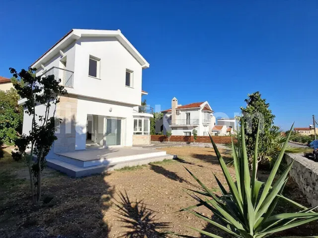 Satılık 3 Yatak Odalı Villa - Alsancak, Girne - 8