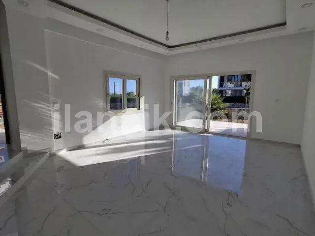 Satılık 3 Yatak Odalı Villa - Alsancak, Girne - 15