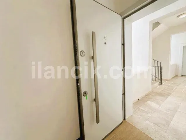 Alsancak'ta Satılık 2 Yatak Odalı Lüks Penthouse - 20