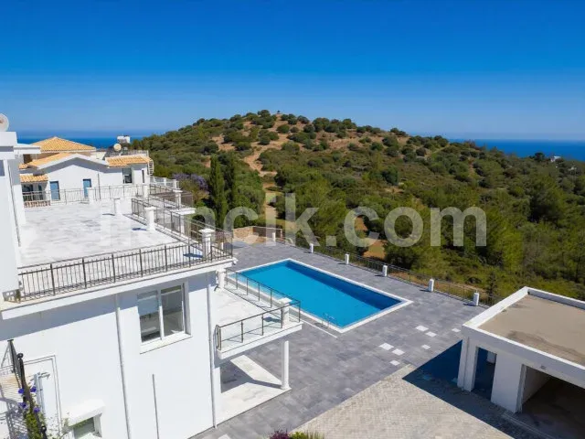 Satılık Villa, Karmi, Girne - Deniz ve Dağ Manzaralı - 4