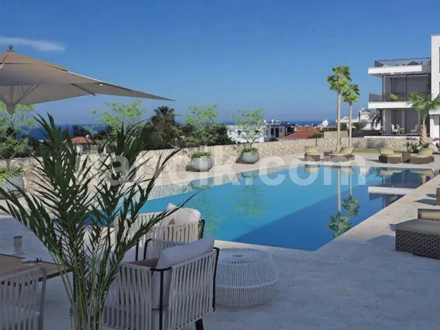 Alsancak'ta Satılık 2 Yatak Odalı Daire - Girne