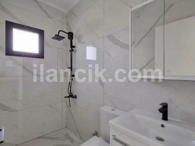 Satılık 1+1 Daire, Teraslı ve Işıklı - Lapta, Girne - 6