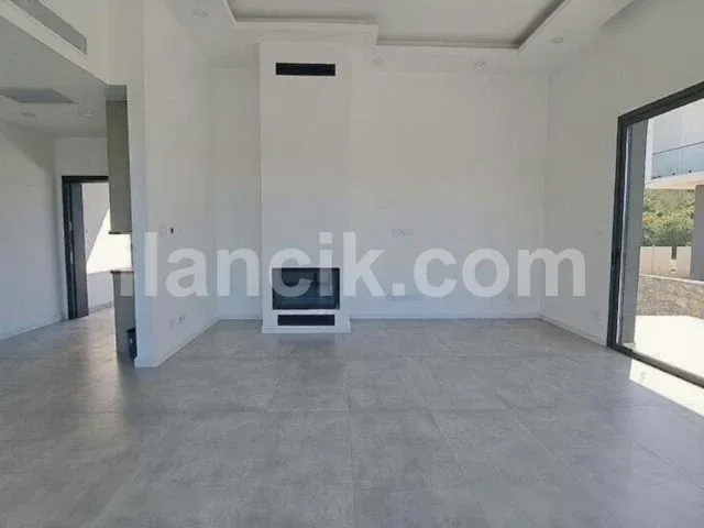 Satılık 4 Yatak Odalı Havuzlu Villa - Alsancak, Girne - 8