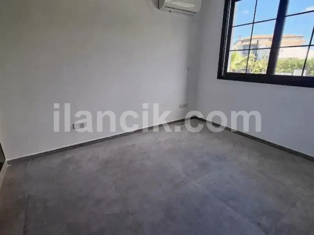 Satılık 1+1 Daire, Teraslı ve Işıklı - Lapta, Girne - 8