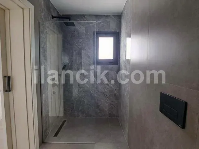 Satılık 4 Yatak Odalı Havuzlu Villa - Alsancak, Girne - 14