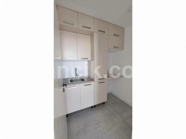 Satılık 4 Yatak Odalı Havuzlu Villa - Alsancak, Girne - 15