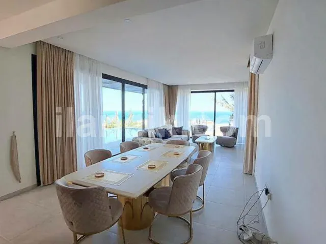 Esentepe'de Satılık 3 Yatak Odalı Deniz Manzaralı Villa - 7