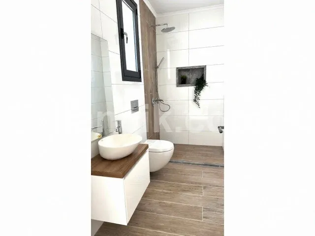Bahçeli'de Satılık 3 Yatak Odalı Havuzlu Villa - 10