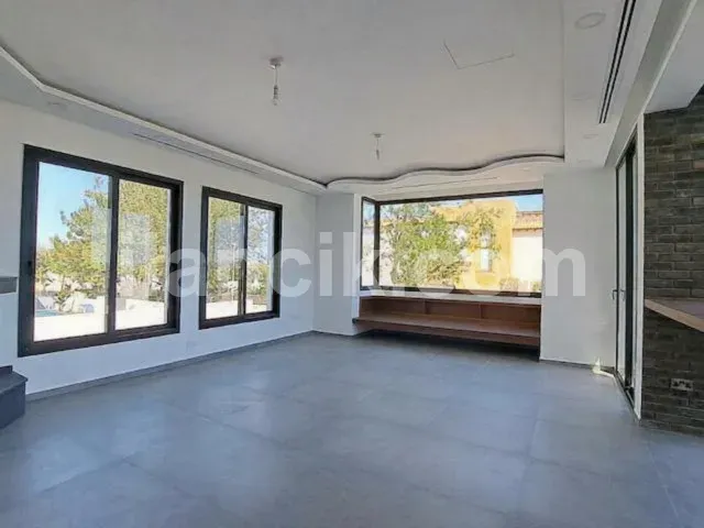 Satılık 4 Yatak Odalı Villa - Zeytinlik, Girne - 19