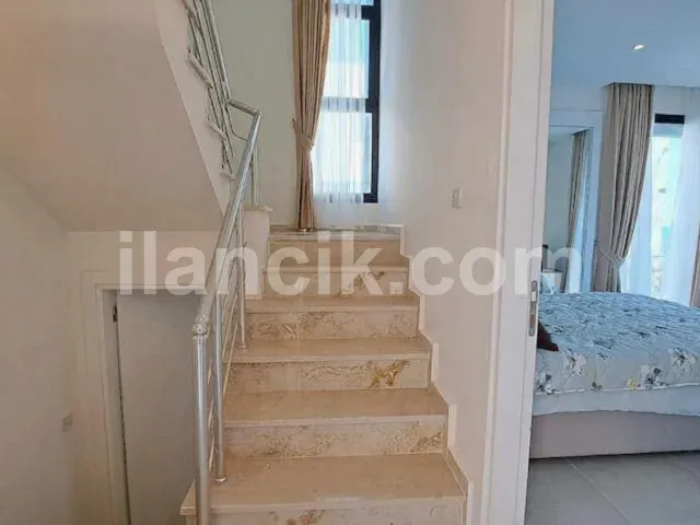 Esentepe'de Satılık 3 Yatak Odalı Deniz Manzaralı Villa - 10