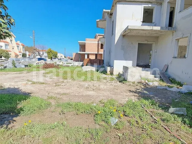 Alsancak'ta Satılık 3 Yatak Odalı Müstakil Villa - 9