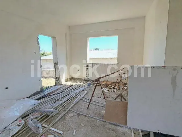Alsancak'ta Satılık 3 Yatak Odalı Müstakil Villa - 11