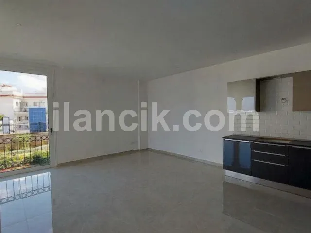 Esentepe'de Satılık 2 Yatak Odalı Deniz Manzaralı Daire - 10