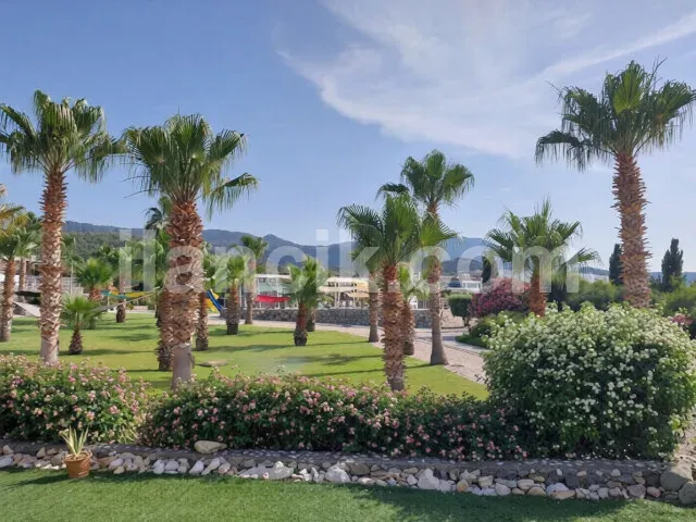 Satılık 5 Yatak Odalı Villa - Bahçeli, Girne - 9