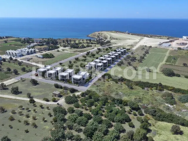 Çatalköy'de Satılık 3 Yatak Odalı Havuzlu Villa - 7