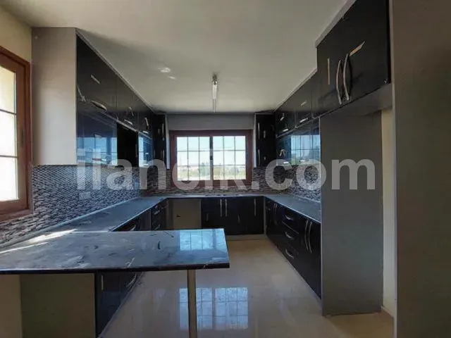 Lapta'da Satılık 4 Yatak Odalı Lüks Villa - 10