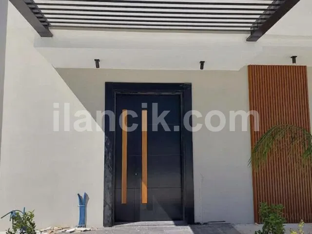 Satılık 4 Yatak Odalı Lüks Villa - Edremit, Girne - 14