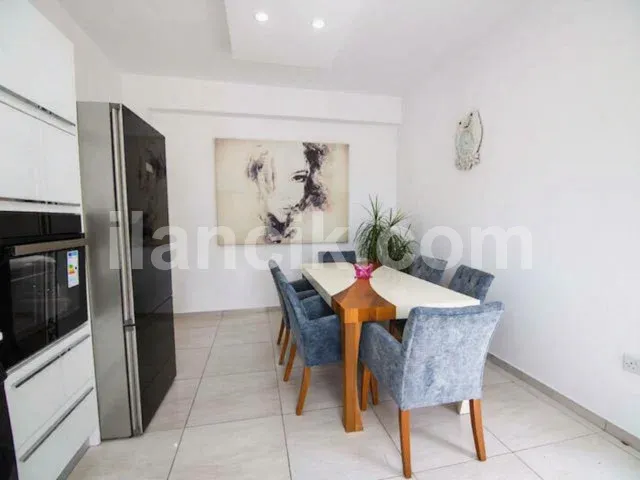 Satılık 4 Yatak Odalı Villa - Edremit, Girne - 13
