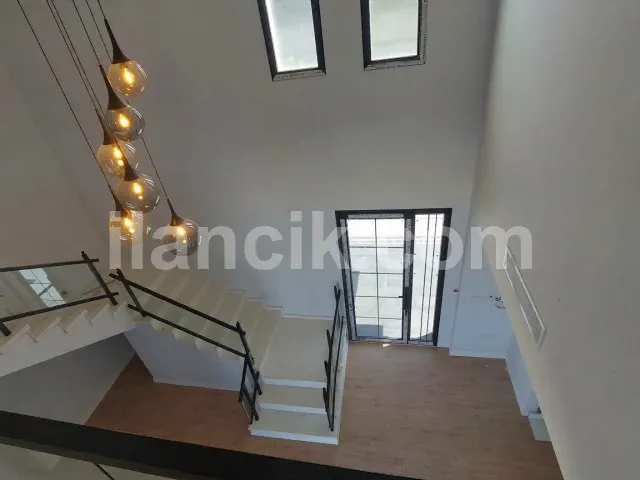 Satılık 4 Yatak Odalı Lüks Villa - Edremit, Girne - 17