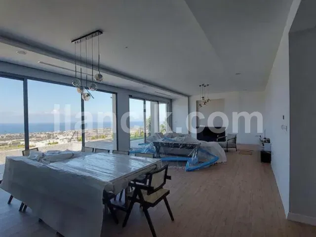 Satılık 4 Yatak Odalı Lüks Villa - Edremit, Girne - 18