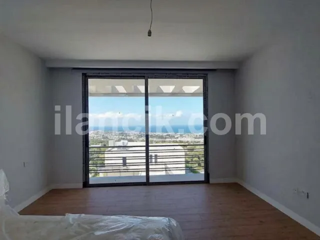 Satılık 4 Yatak Odalı Lüks Villa - Edremit, Girne - 20