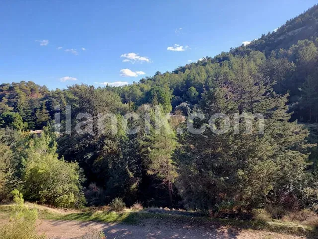 Alsancak'ta Satılık Konut İmarlı Arsa - Deniz ve Dağ Manzaralı - 4