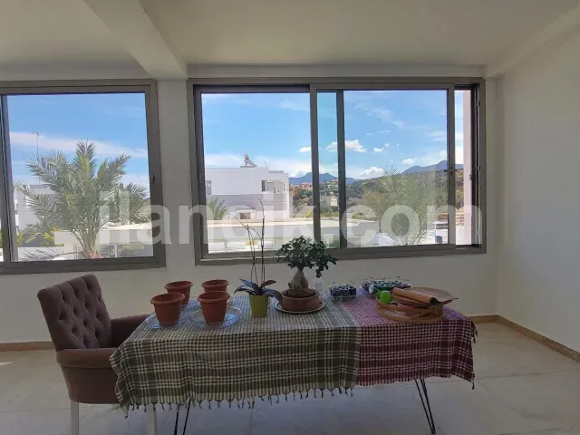 Alagadi'de Satılık 4 Yatak Odalı İki Katlı Müstakil Villa - 9