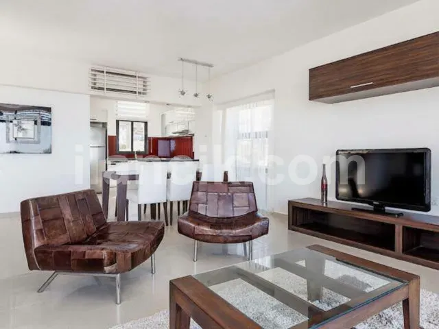 Bahçeli'de Satılık 3 Yatak Odalı Müstakil Villa - 3