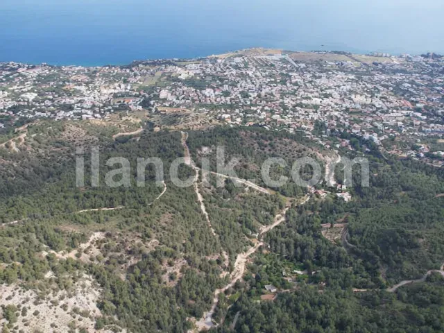 Alsancak'ta Satılık Konut İmarlı Arsa - Deniz ve Dağ Manzaralı - 17