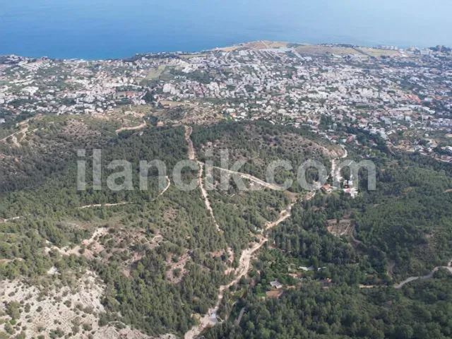 Alsancak'ta Satılık Konut İmarlı Arsa - Deniz ve Dağ Manzaralı - 19