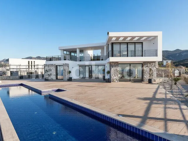 Bahçeli'de Satılık 3 Yatak Odalı Müstakil Villa - 16